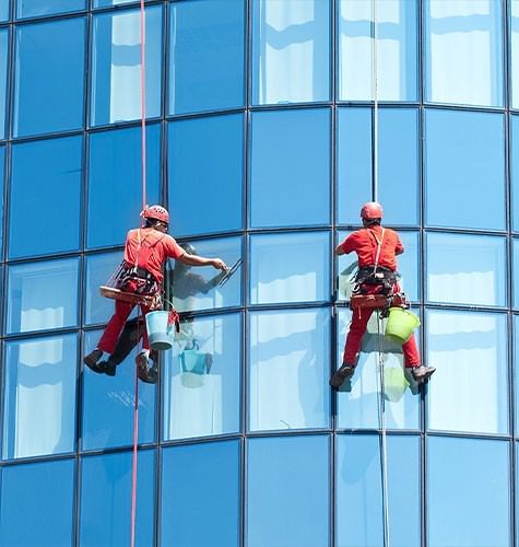 Мытье фасадов промальпинистами в Мегионе